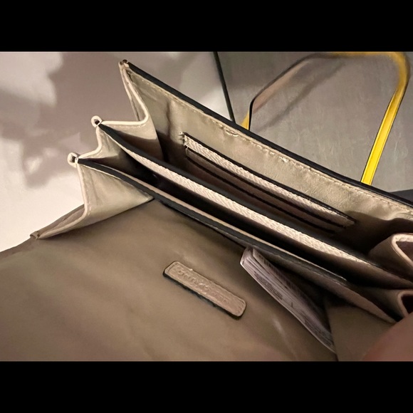 Purse - Picture 2 of 2